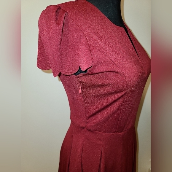 Burghundy V-NECK Skater Dress M - Picture 6 of 14